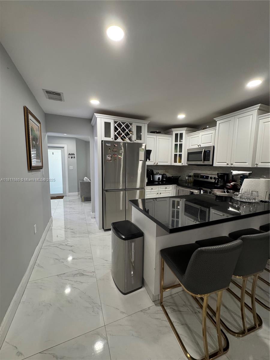 UNIVERSITY COURTS SUB - Residential