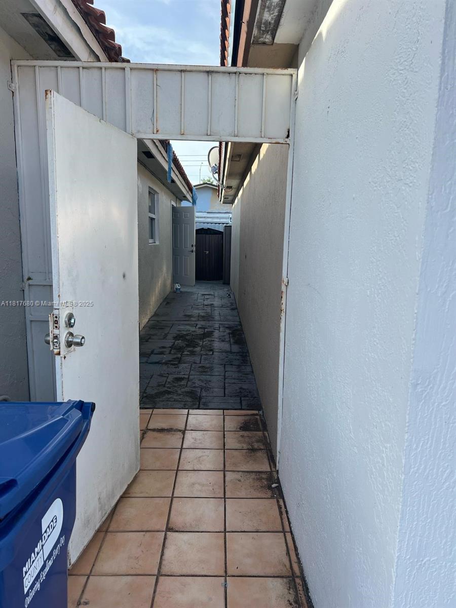 UNIVERSITY COURTS SUB - Residential