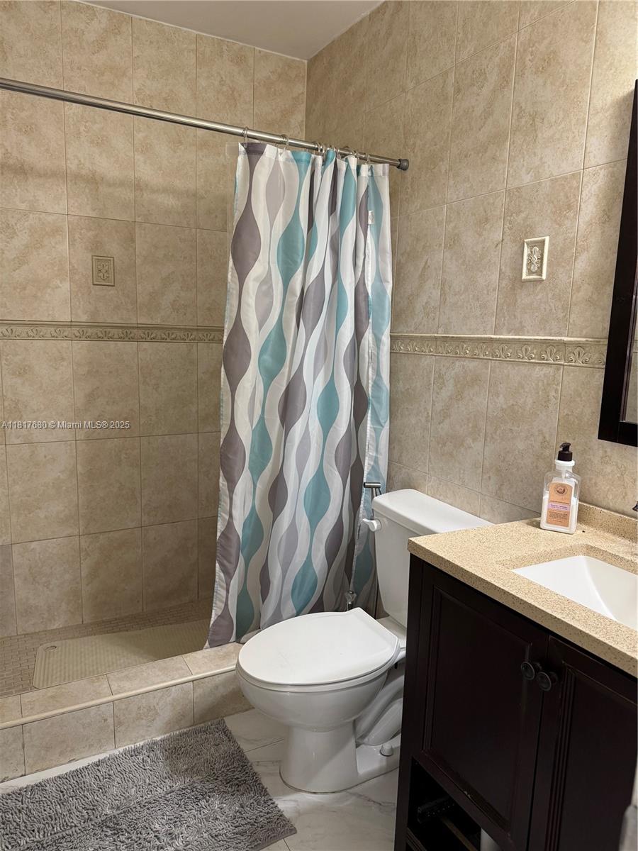 UNIVERSITY COURTS SUB - Residential