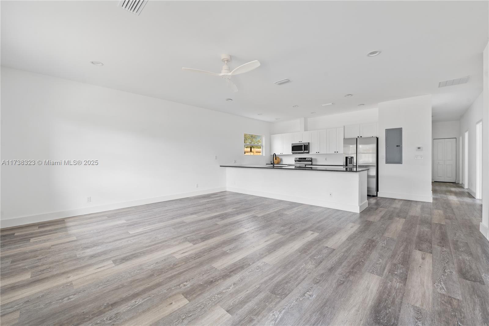 Property for Sale at 1671 Nw 15th St, Pompano Beach, Broward County, Florida - Bedrooms: 4 
Bathrooms: 2  - $524,000