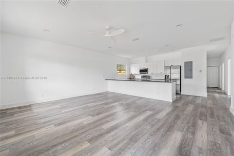 1671 NW 15th St Pompano Beach FL 33069