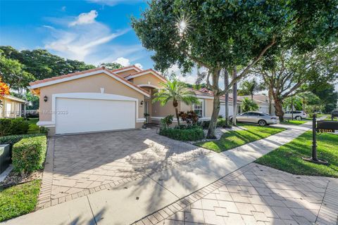 Photo of 7390 Lugano Dr, Boynton Beach, FL 33437 (MLS # A11914370)