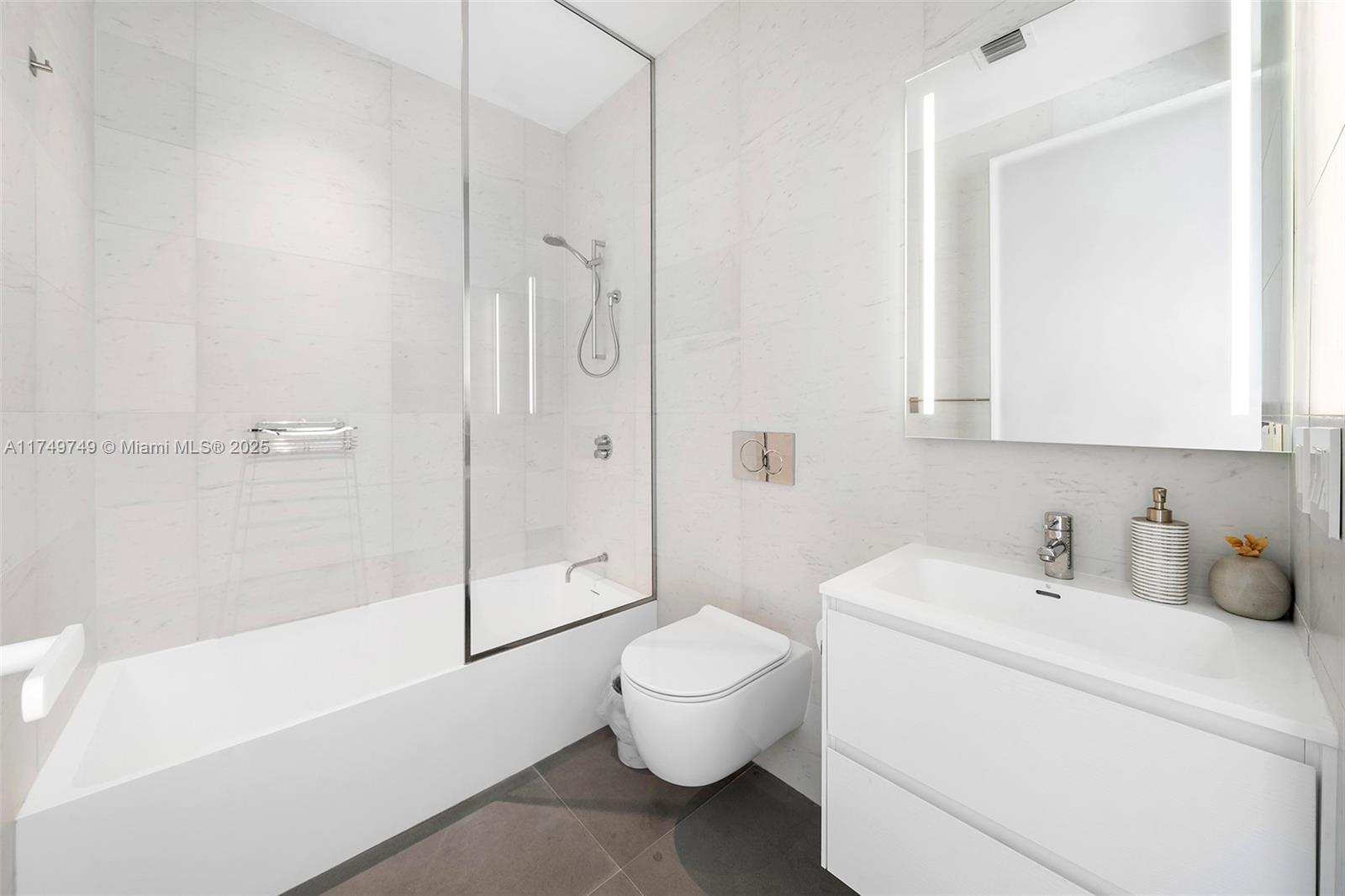 2000 OCEAN CONDO - Residential Lease