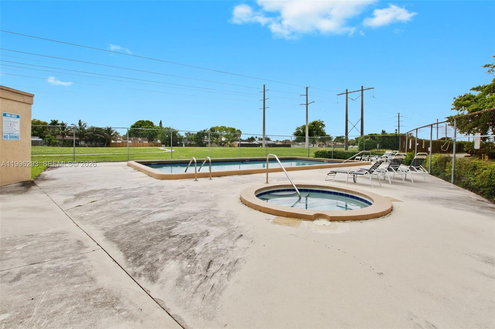 WESTVIEW CONDOMINIUM NO T - Residential Lease