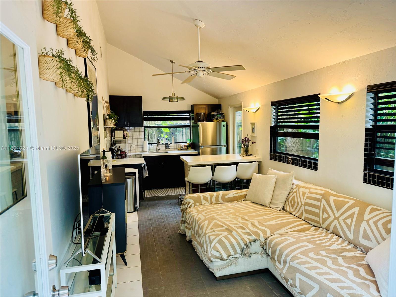 HIGHWAY PARK - Residential
