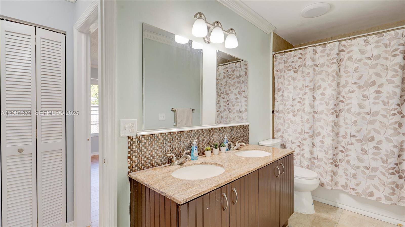 HIGH RIDGE EST - Residential