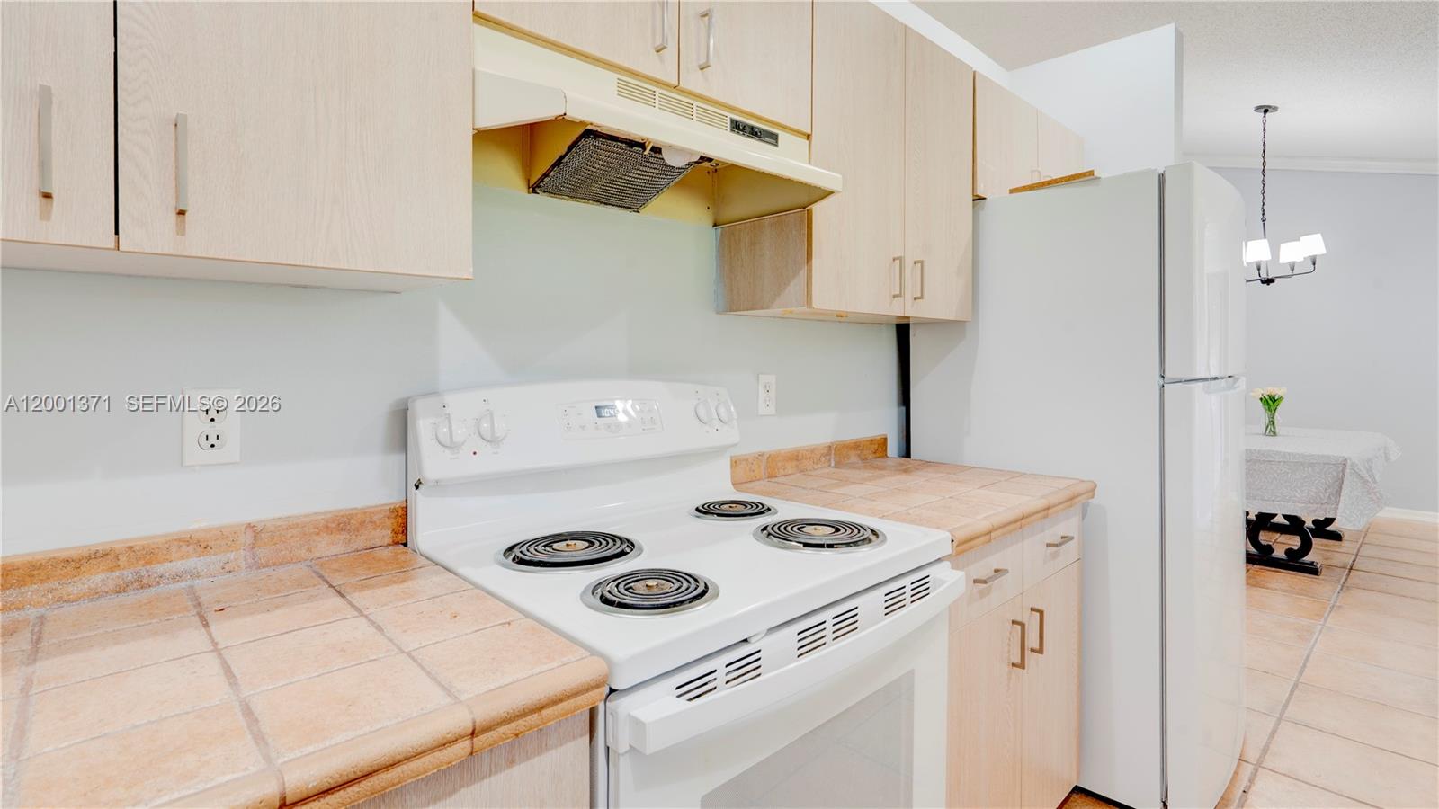 HIGH RIDGE EST - Residential