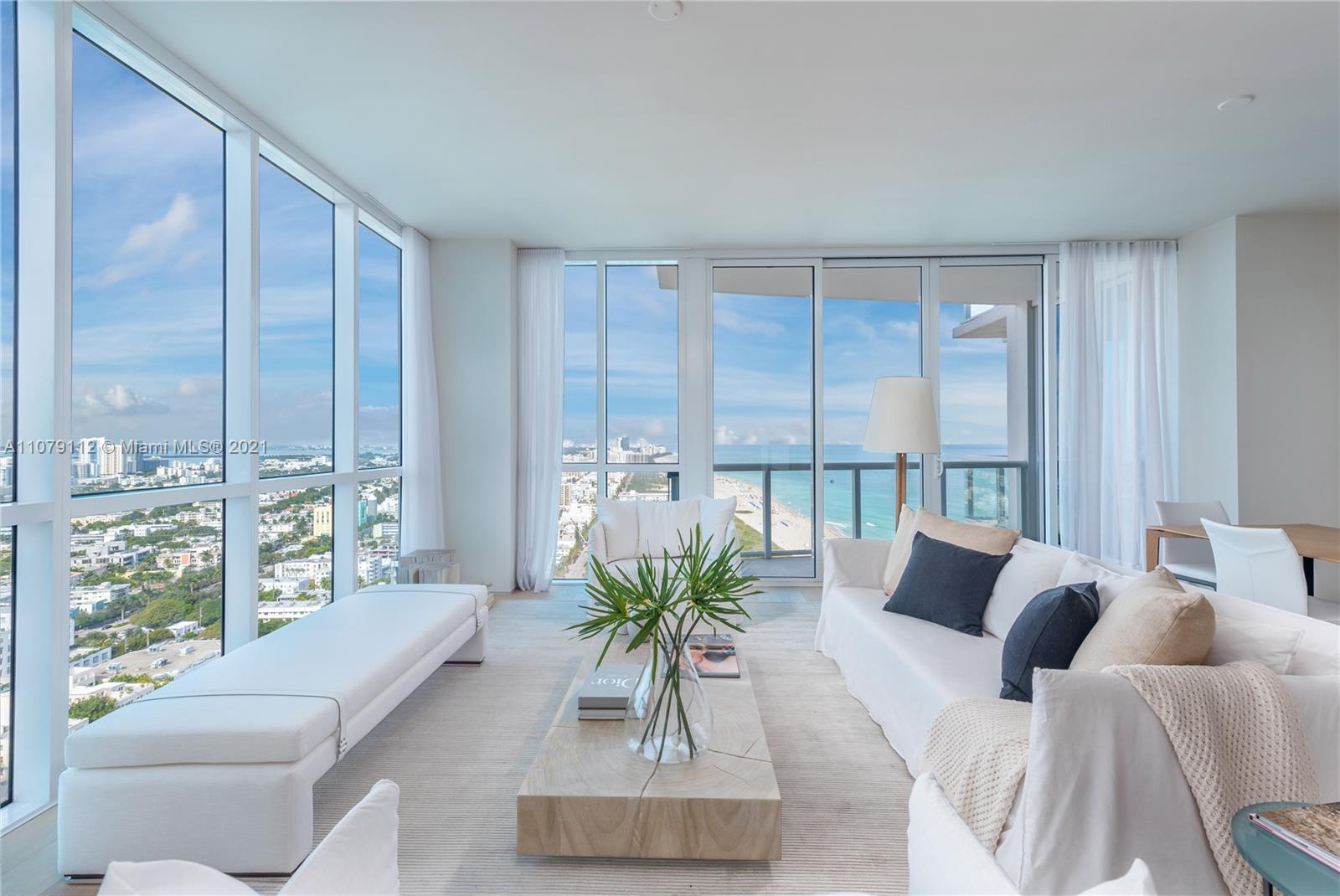 CONTINUUM ON SOUTH BEACH - Residential