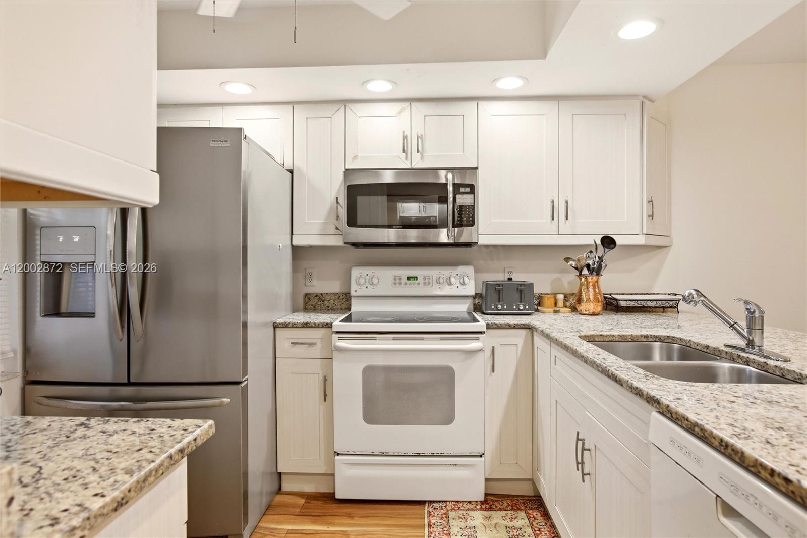 BRADSTROM VILLAGE A CONDO - Residential