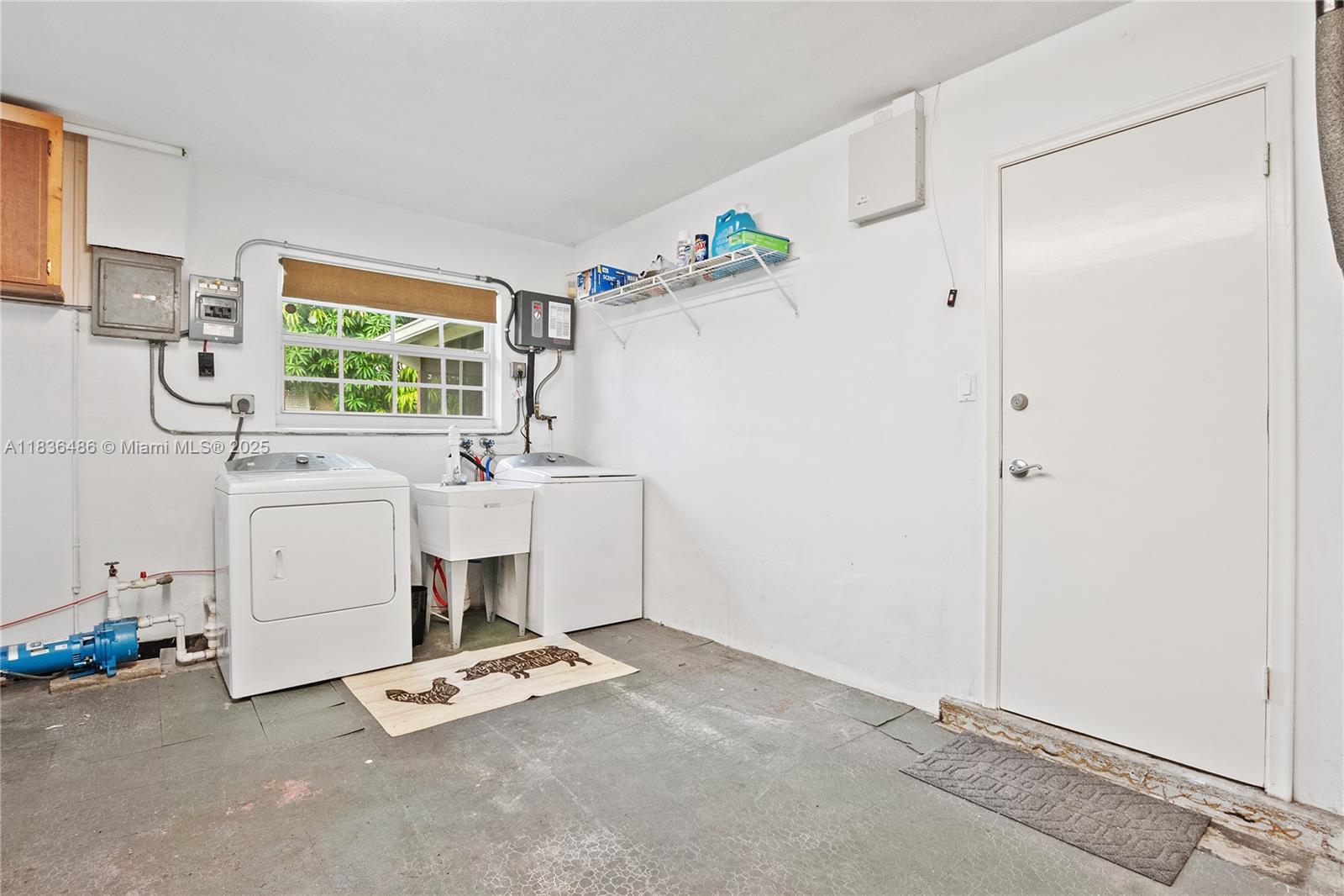 MELALEUCA ISLES - Residential