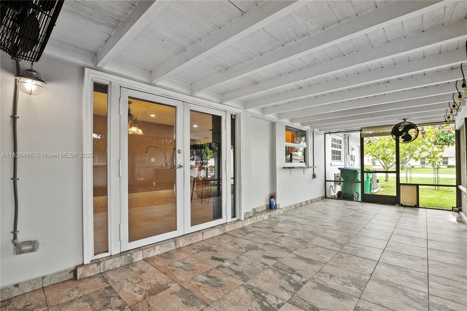 MELALEUCA ISLES - Residential