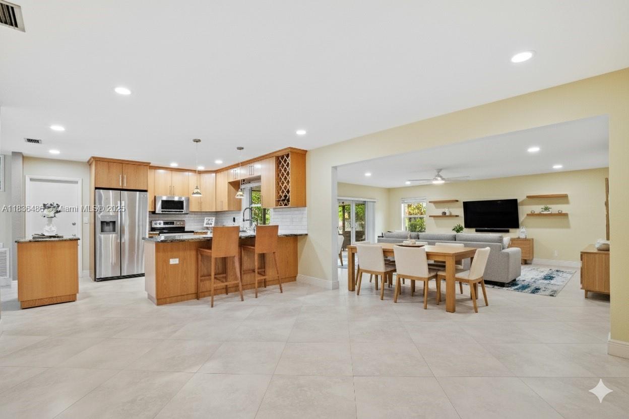 MELALEUCA ISLES - Residential