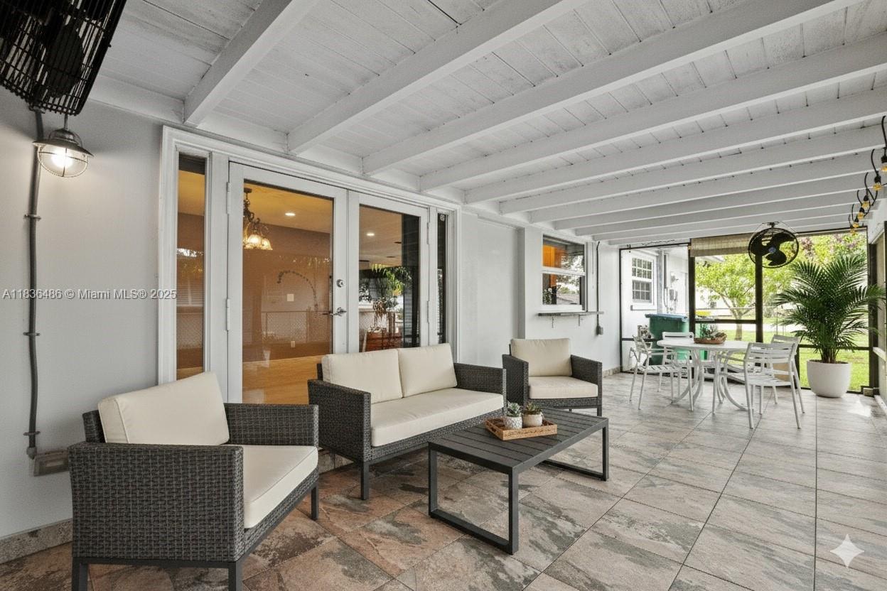 MELALEUCA ISLES - Residential