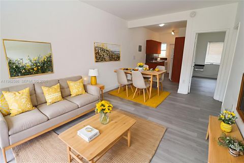 835 83rd St Miami Beach FL 33141