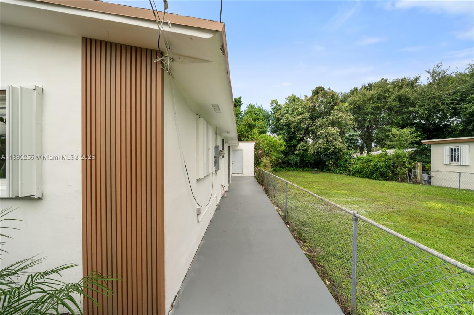 HIGH RIDGE PARK - Residential