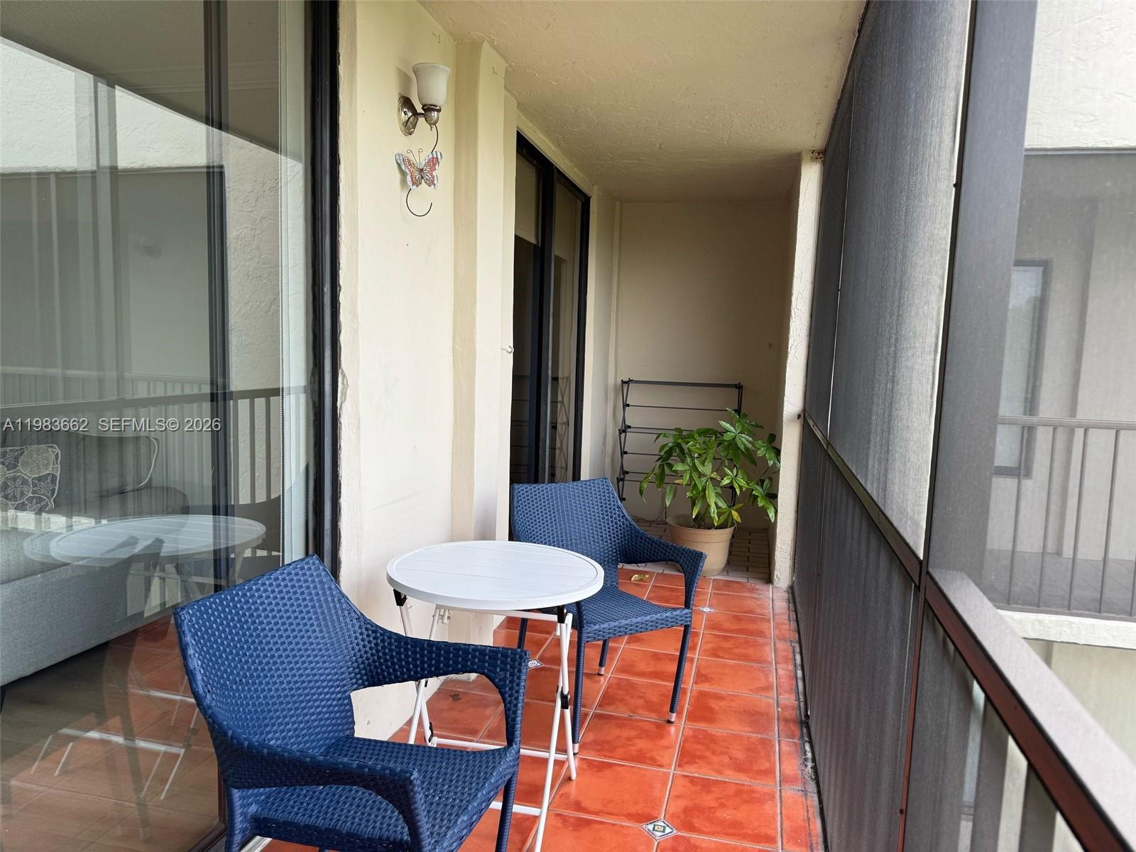 THE HORIZONS CONDO #7 - Residential Lease