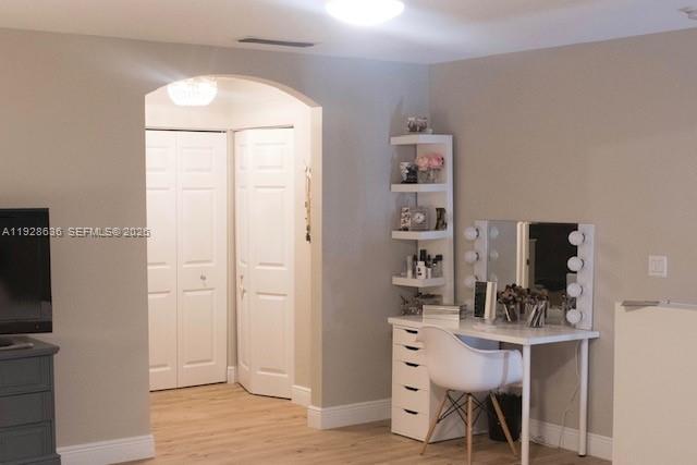 COLONNADE AT DADELAND SW - Residential