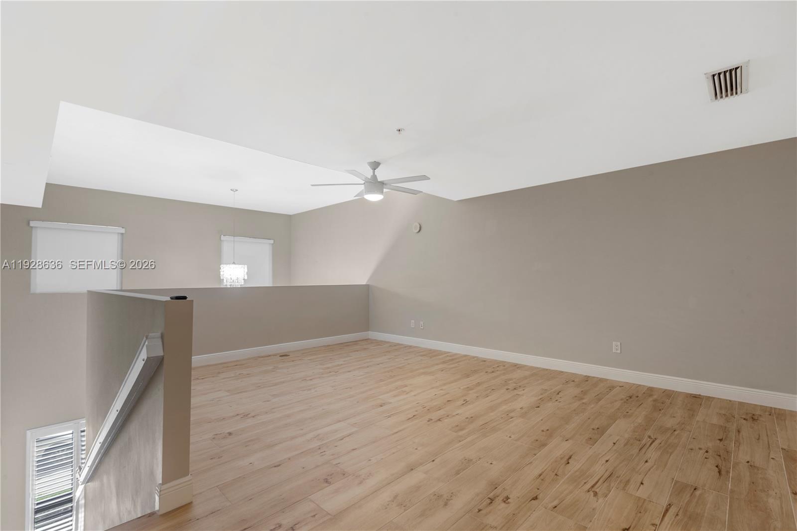 COLONNADE AT DADELAND SW - Residential