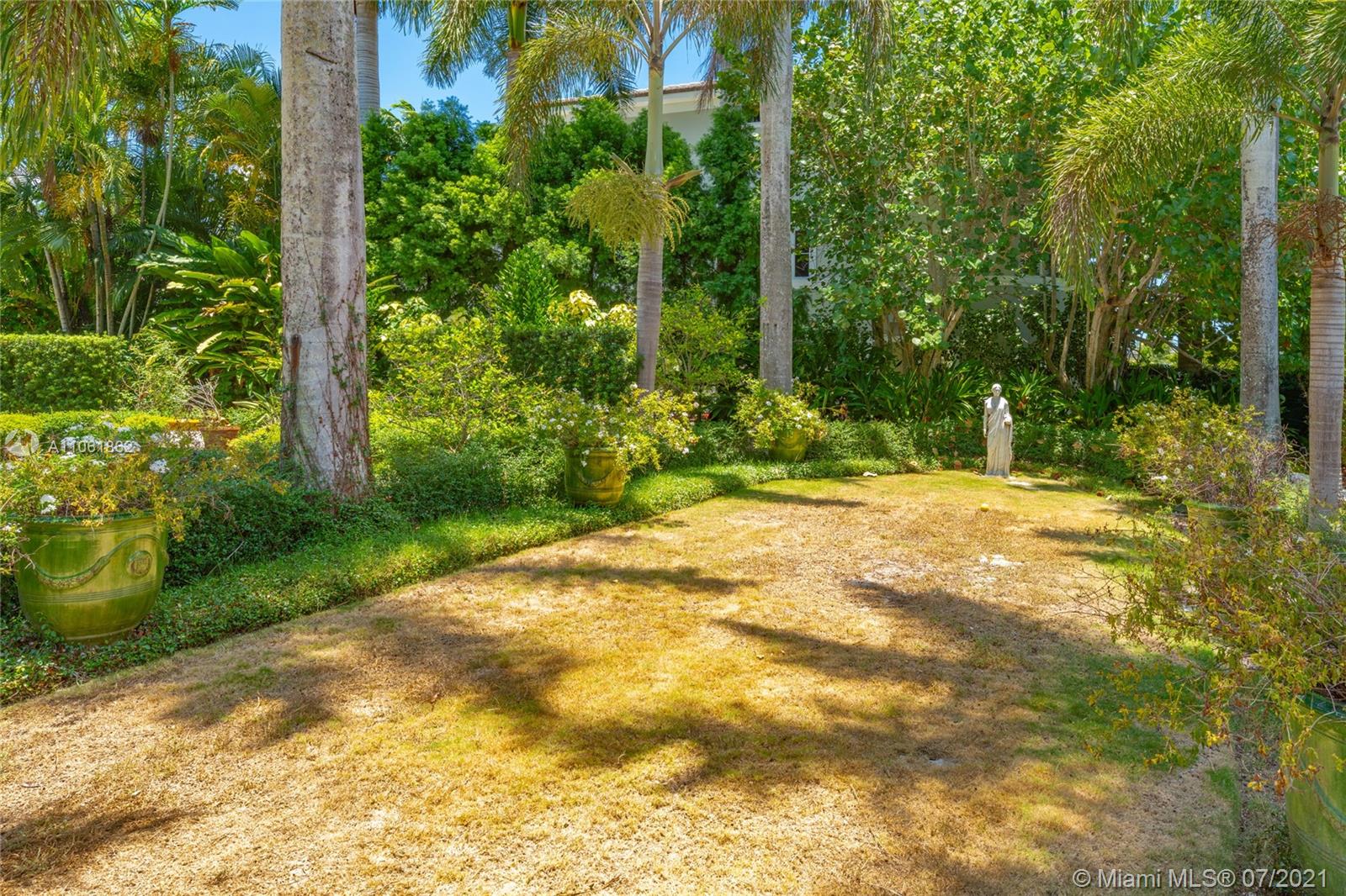 ENTRADA - Residential