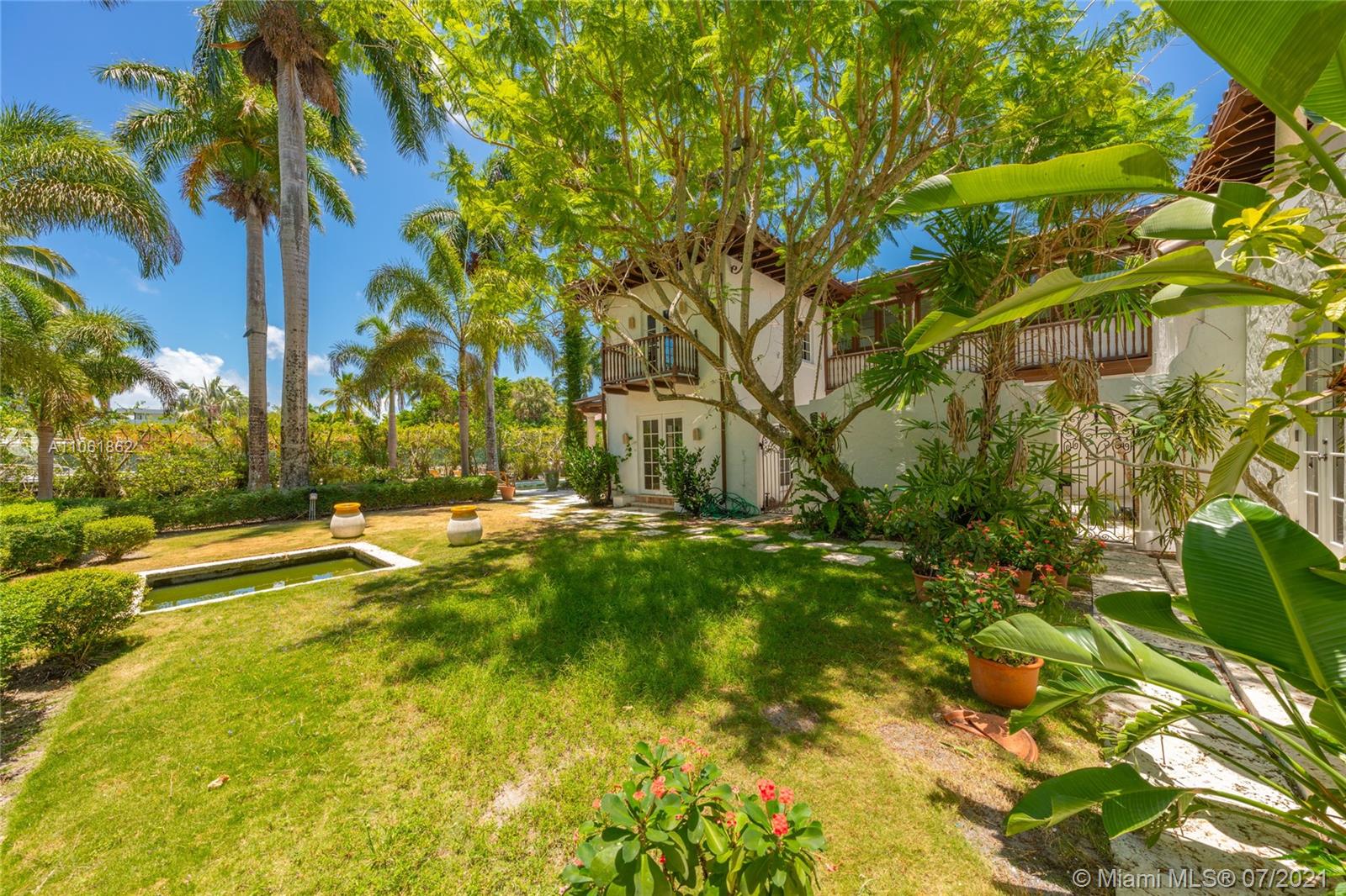 ENTRADA - Residential