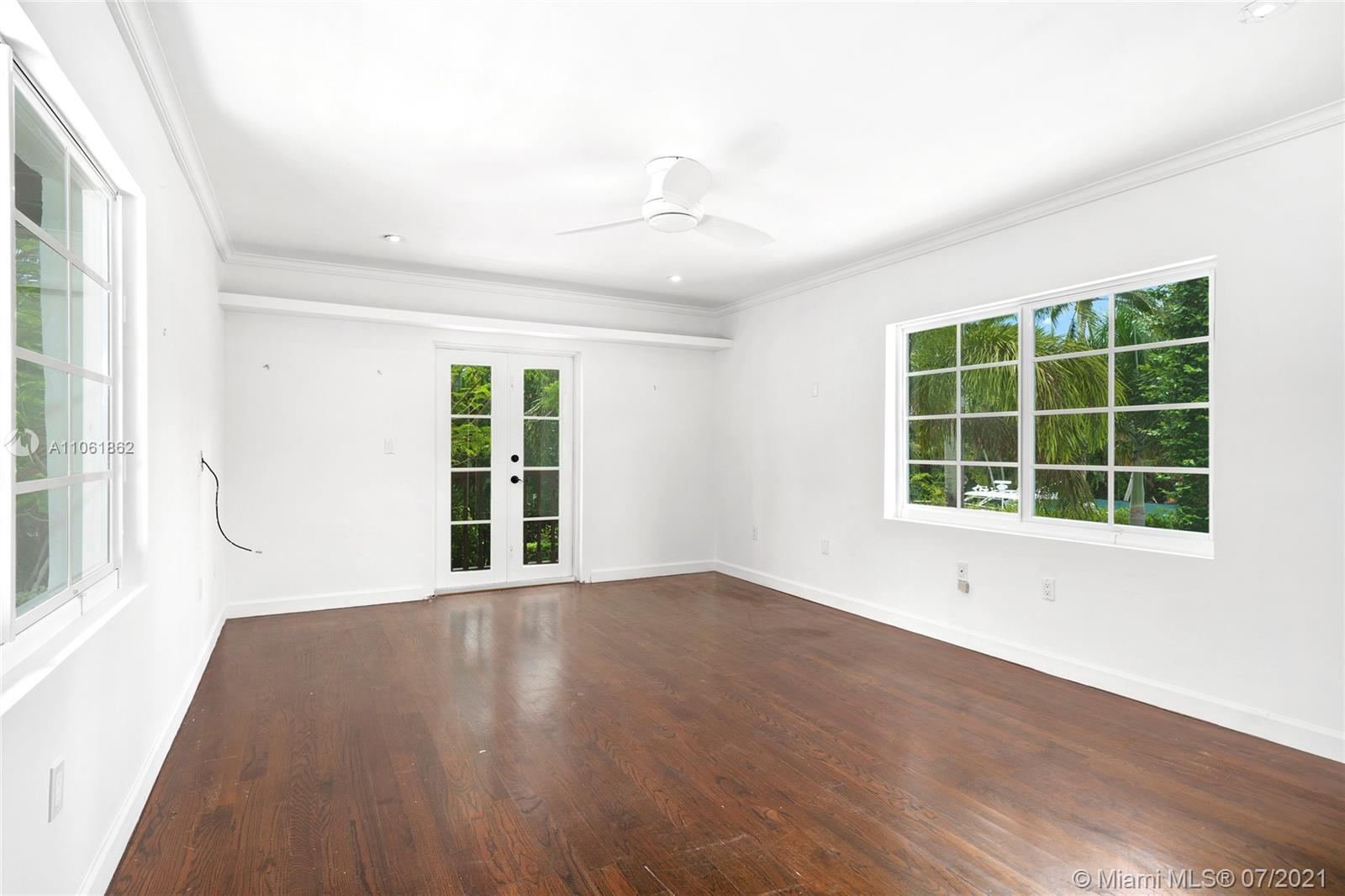 ENTRADA - Residential