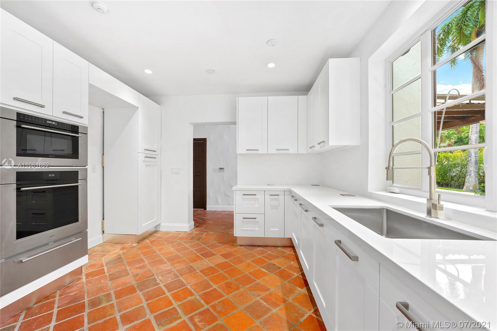 ENTRADA - Residential