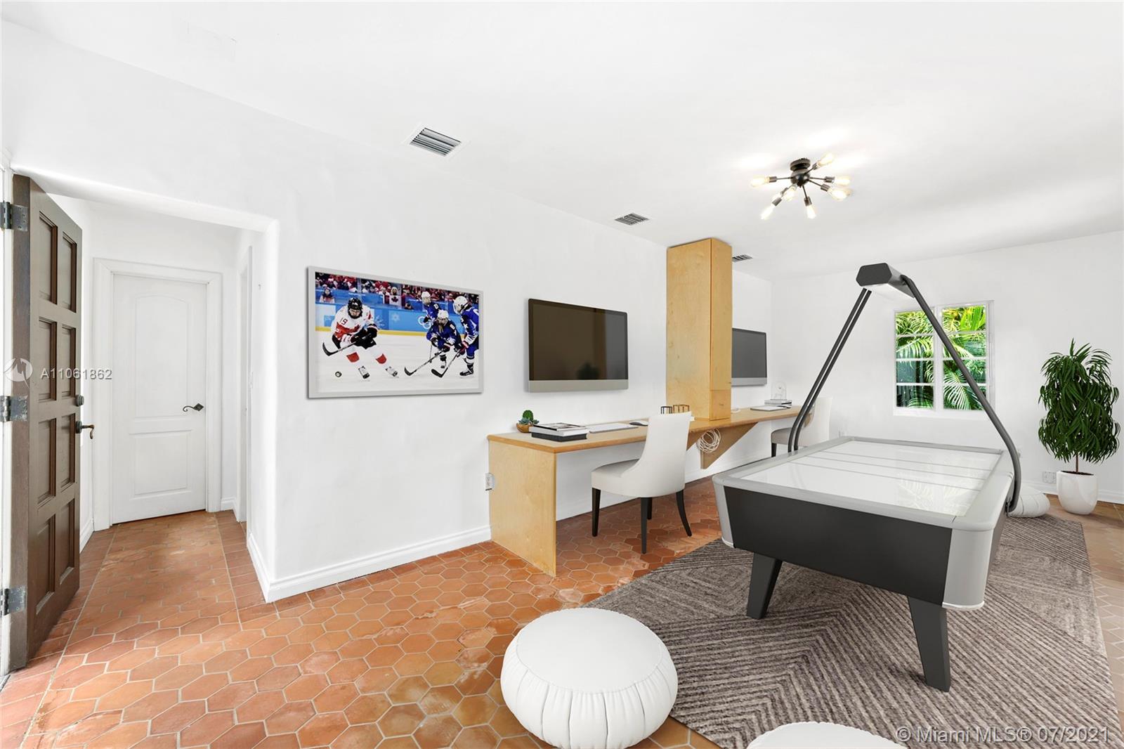 ENTRADA - Residential