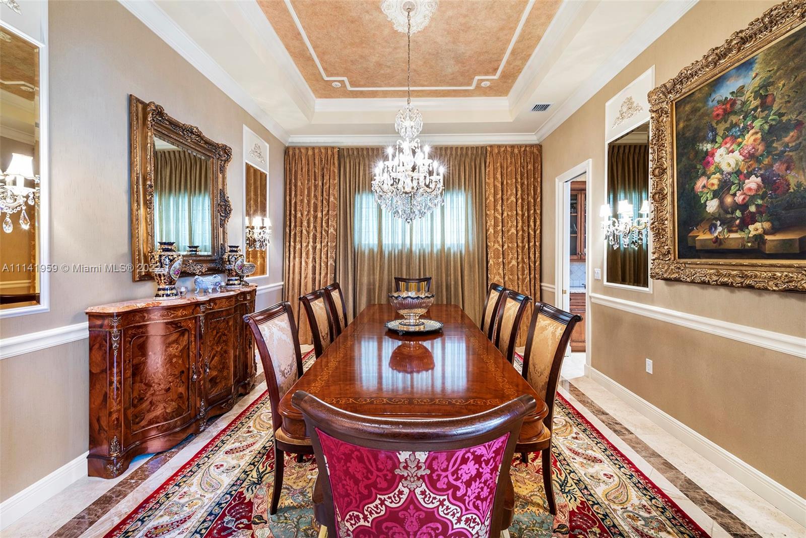 ISLAND ESTATES - Residential