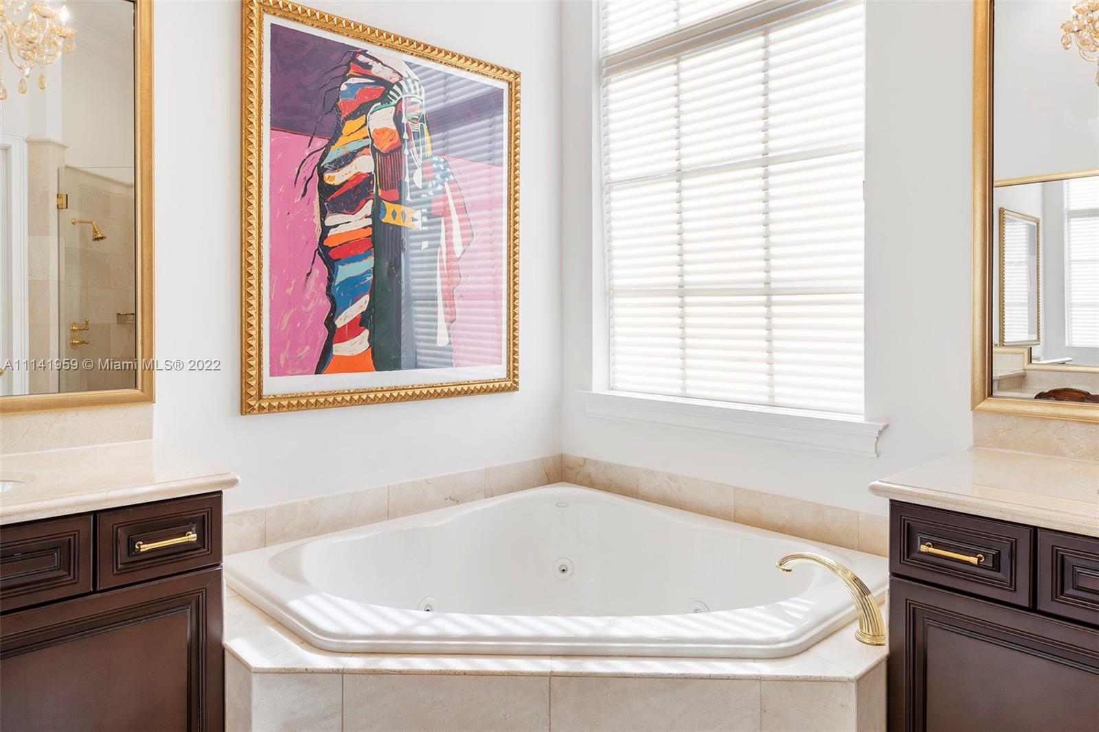 ISLAND ESTATES - Residential