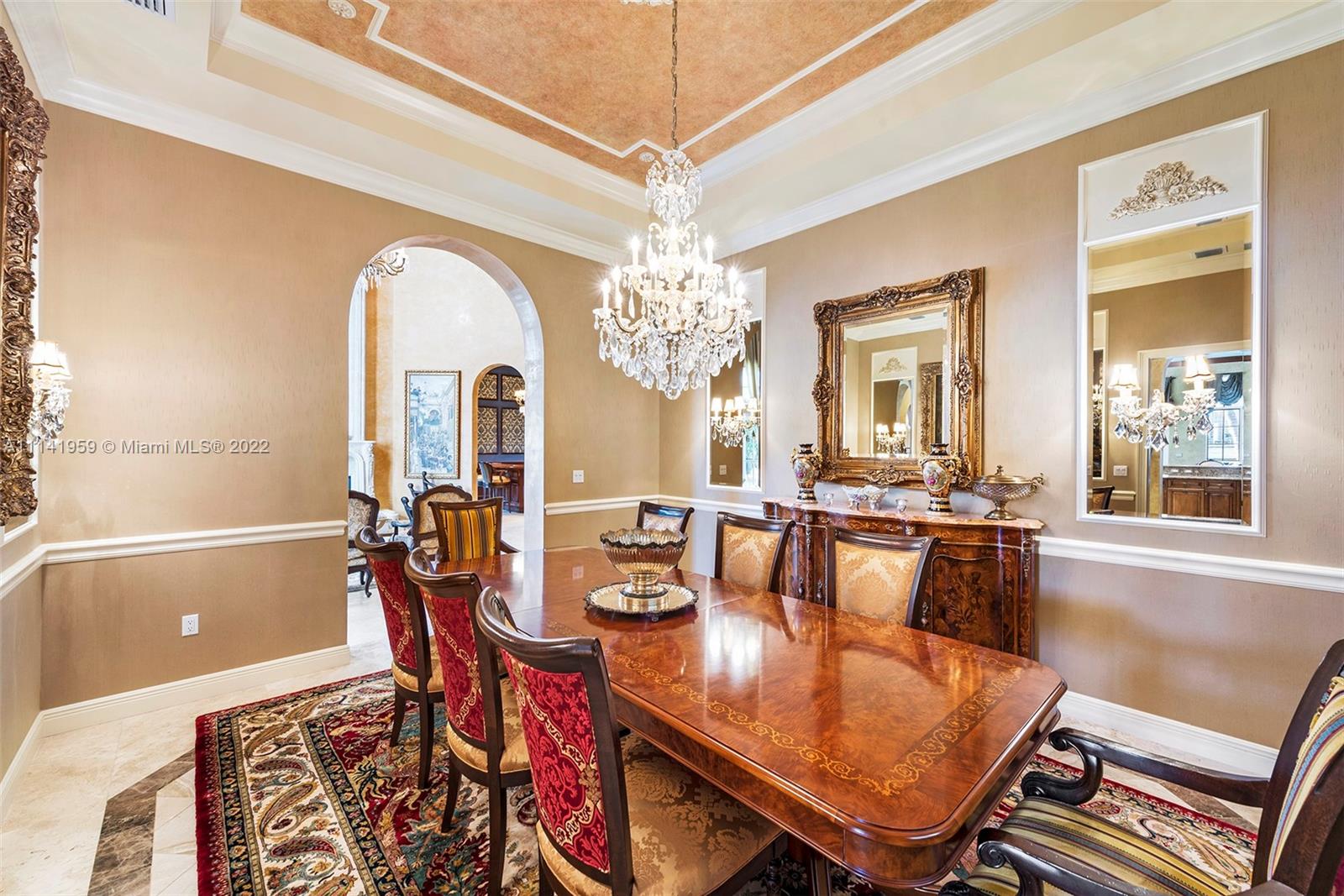 ISLAND ESTATES - Residential