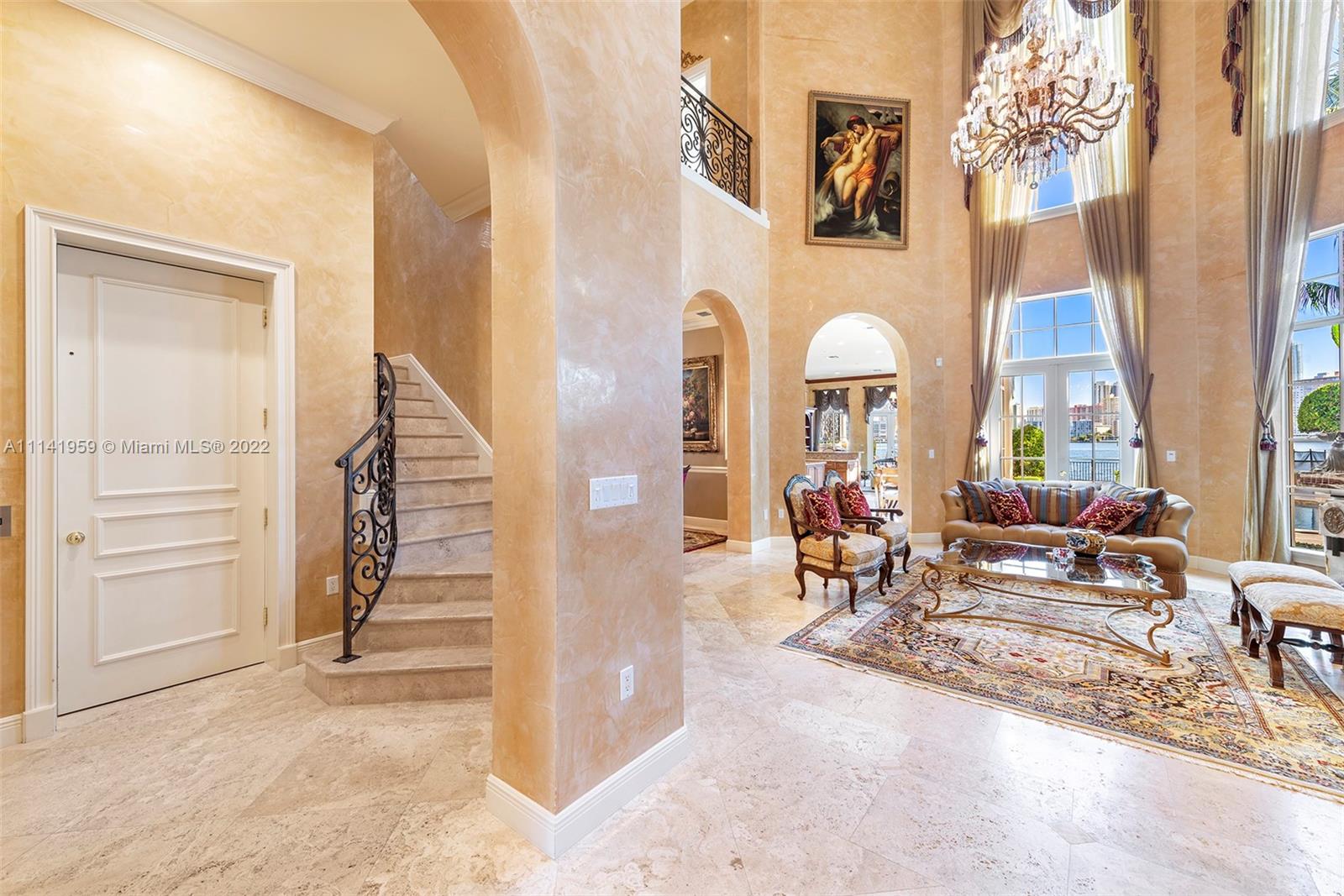 ISLAND ESTATES - Residential