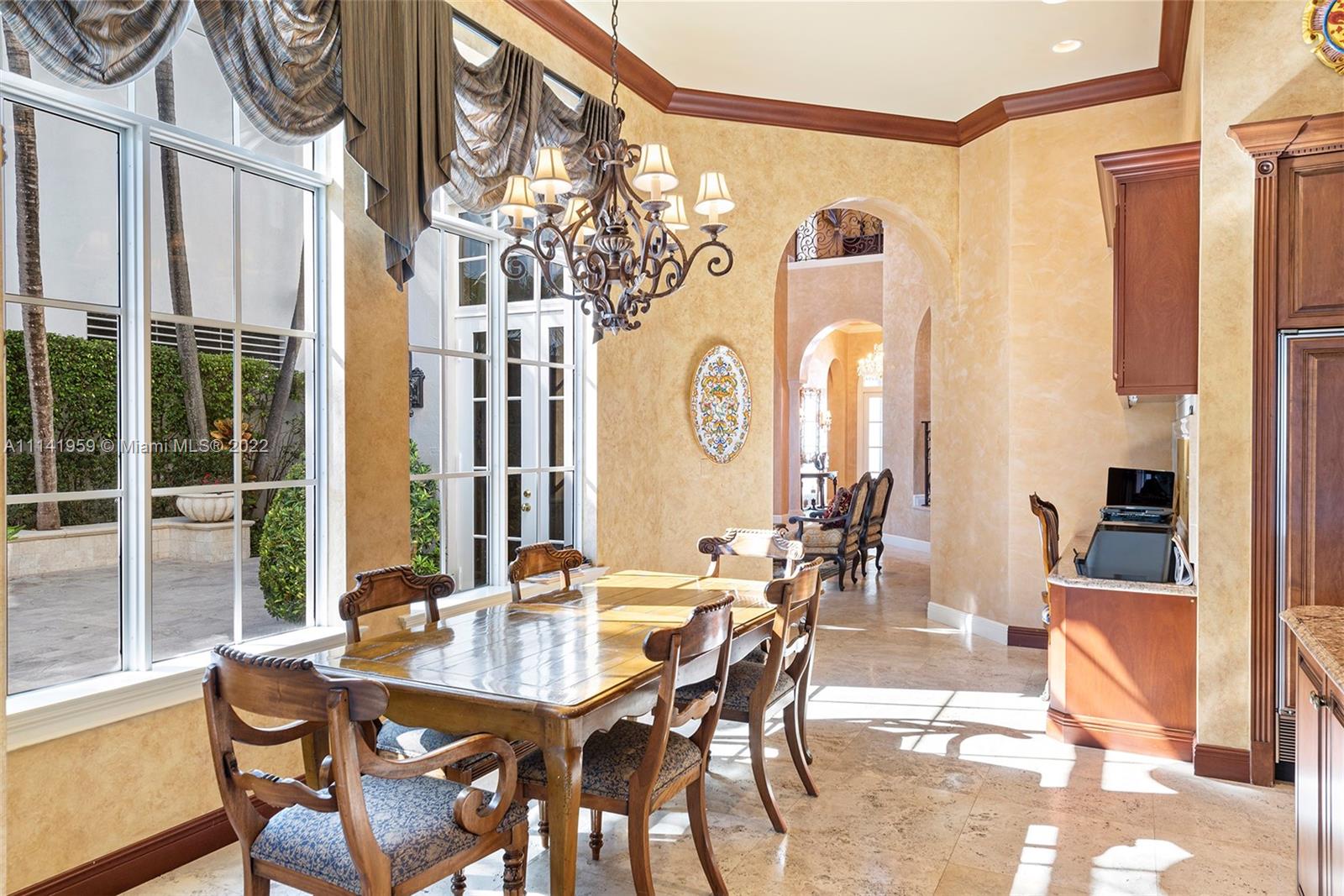 ISLAND ESTATES - Residential