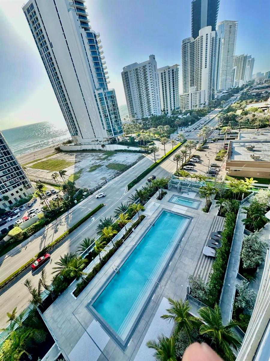 17550 Collins Ave 1104