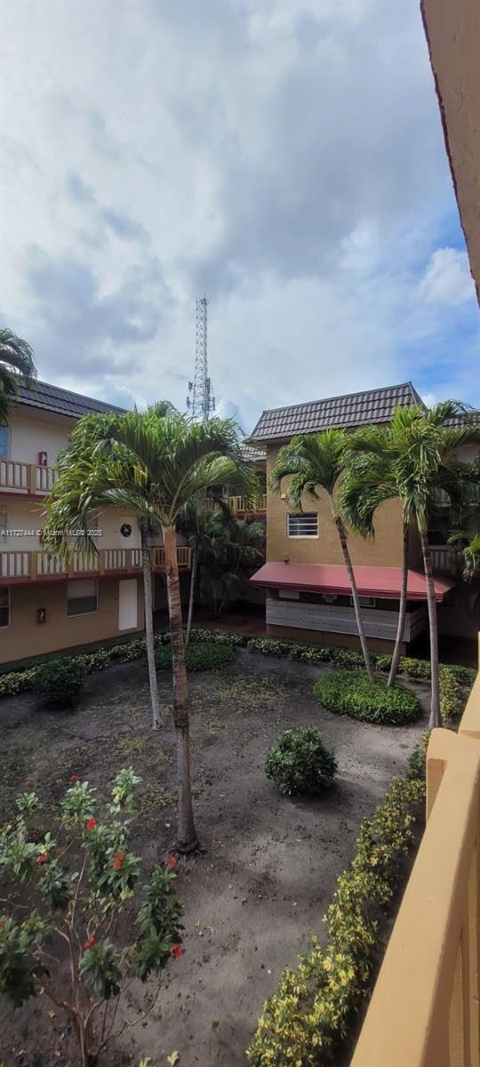 ROYAL PALM GARDENS CONDO - Residential