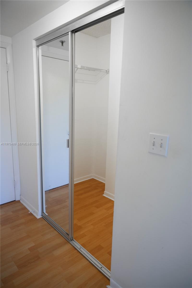 HILLCREST EAST NO 19 COND - Residential