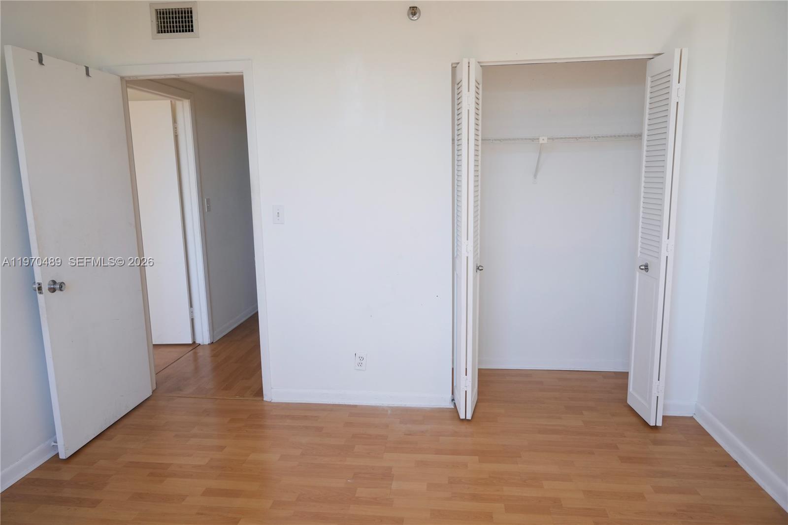 HILLCREST EAST NO 19 COND - Residential