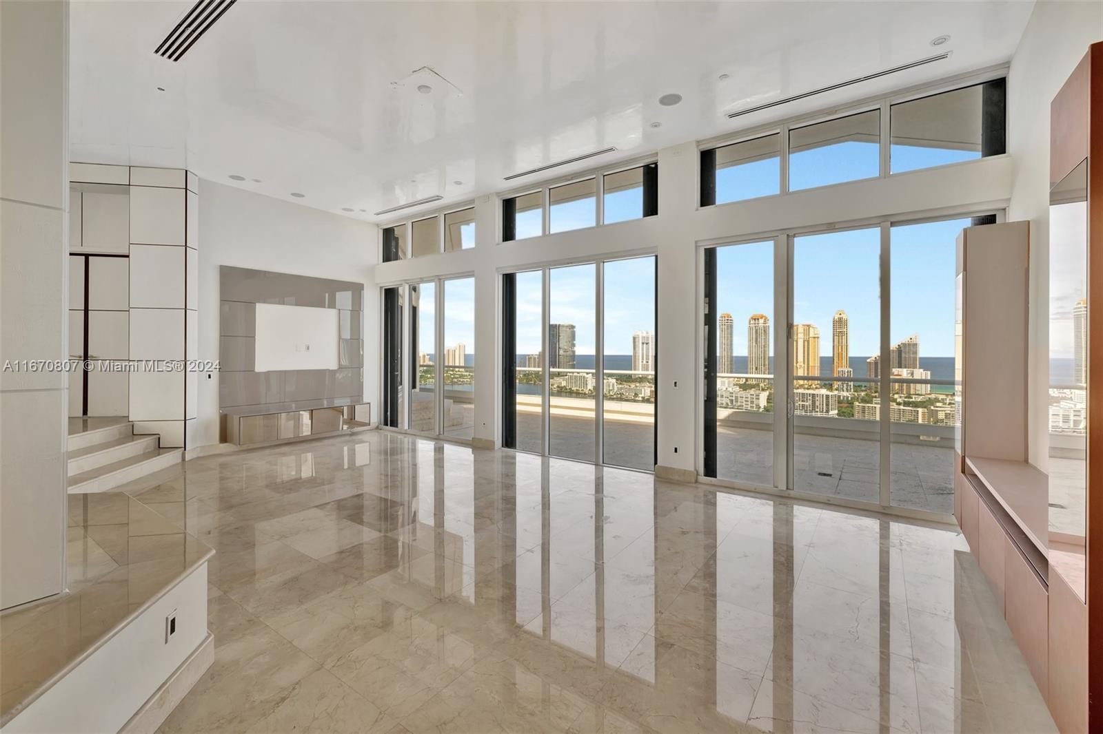 2600 ISL BLVD WILLIAMS IS - Residential