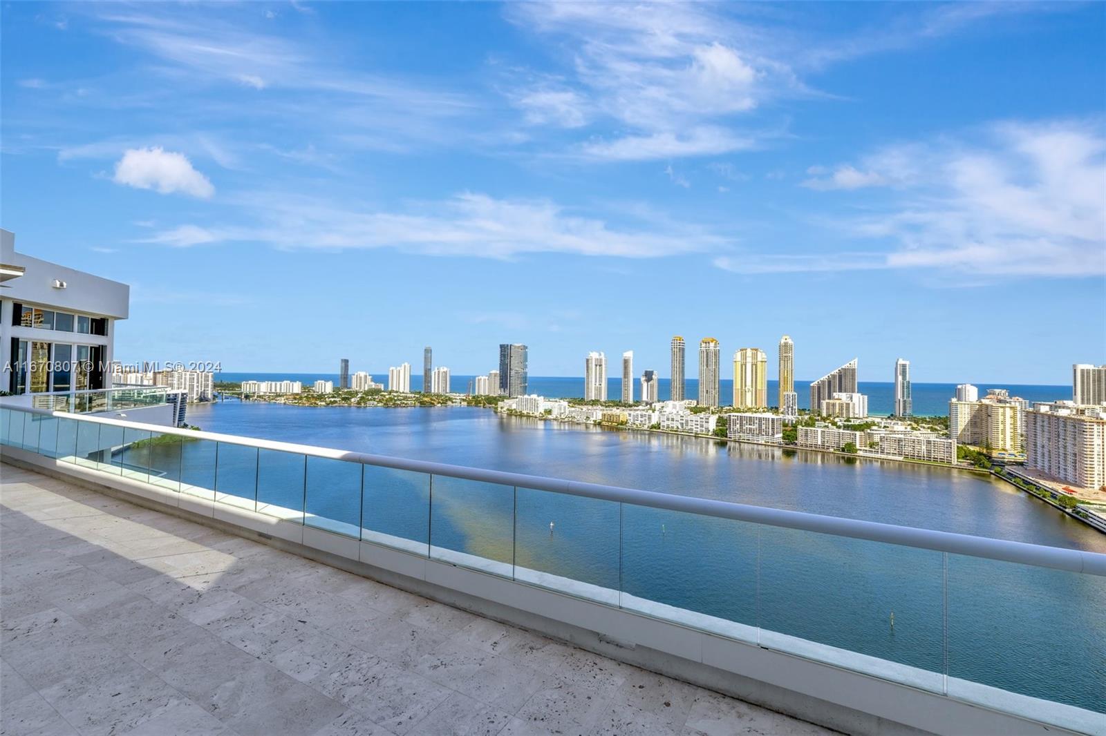 2600 ISL BLVD WILLIAMS IS - Residential