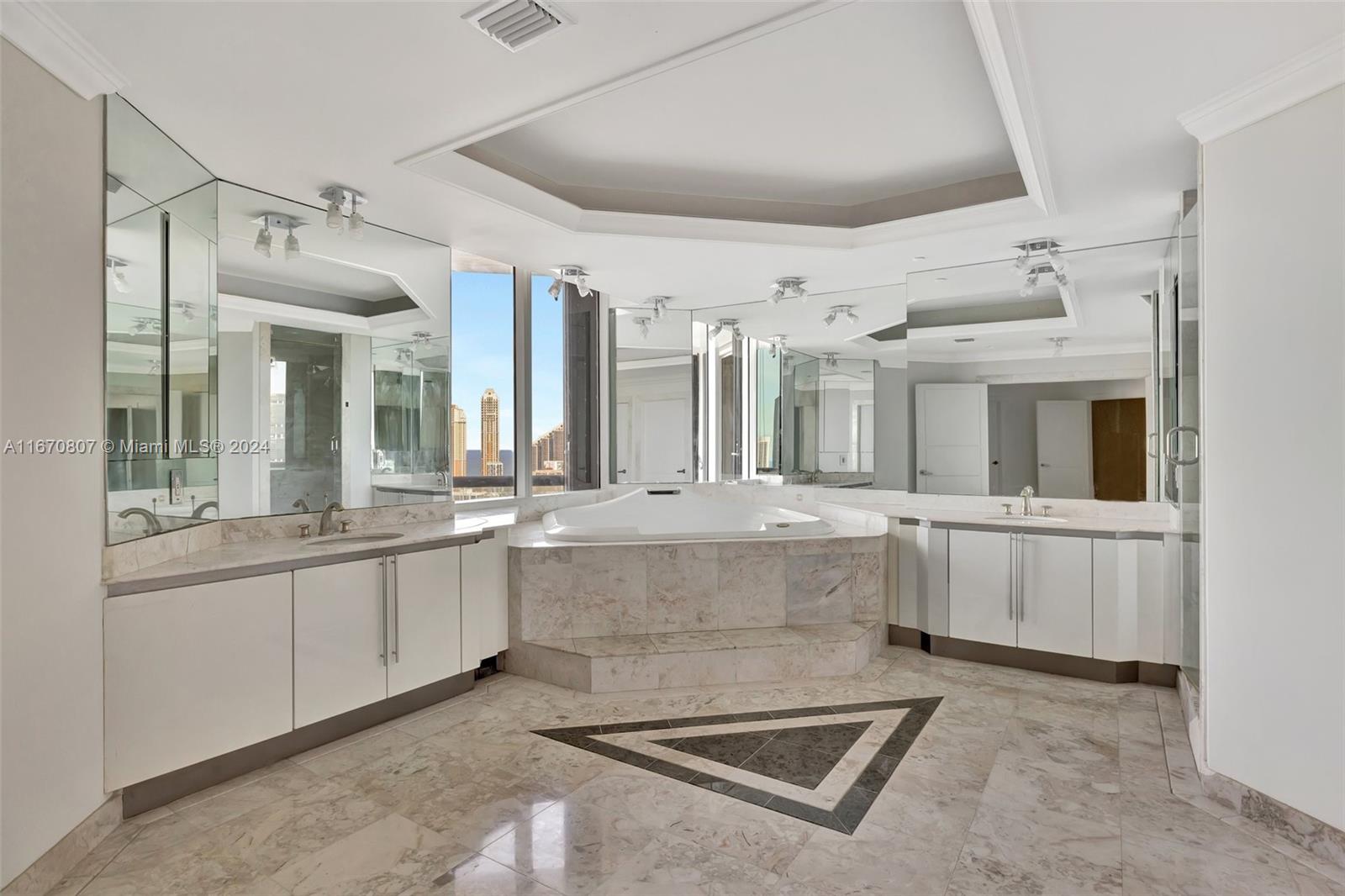 2600 ISL BLVD WILLIAMS IS - Residential