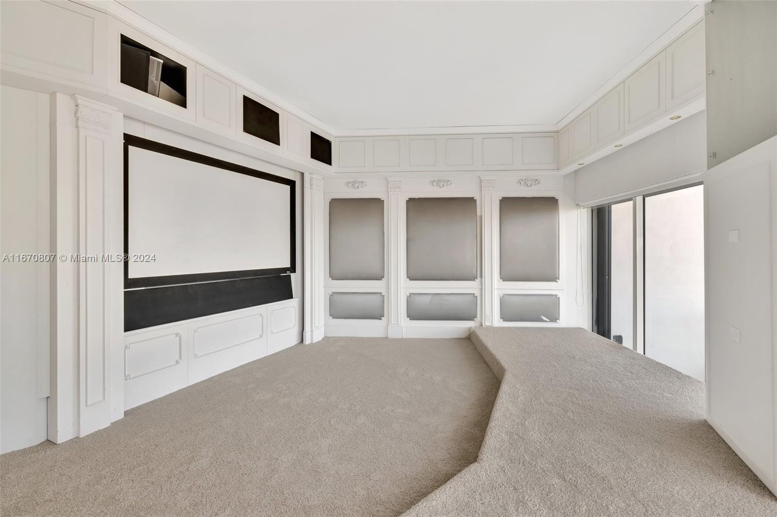 2600 ISL BLVD WILLIAMS IS - Residential