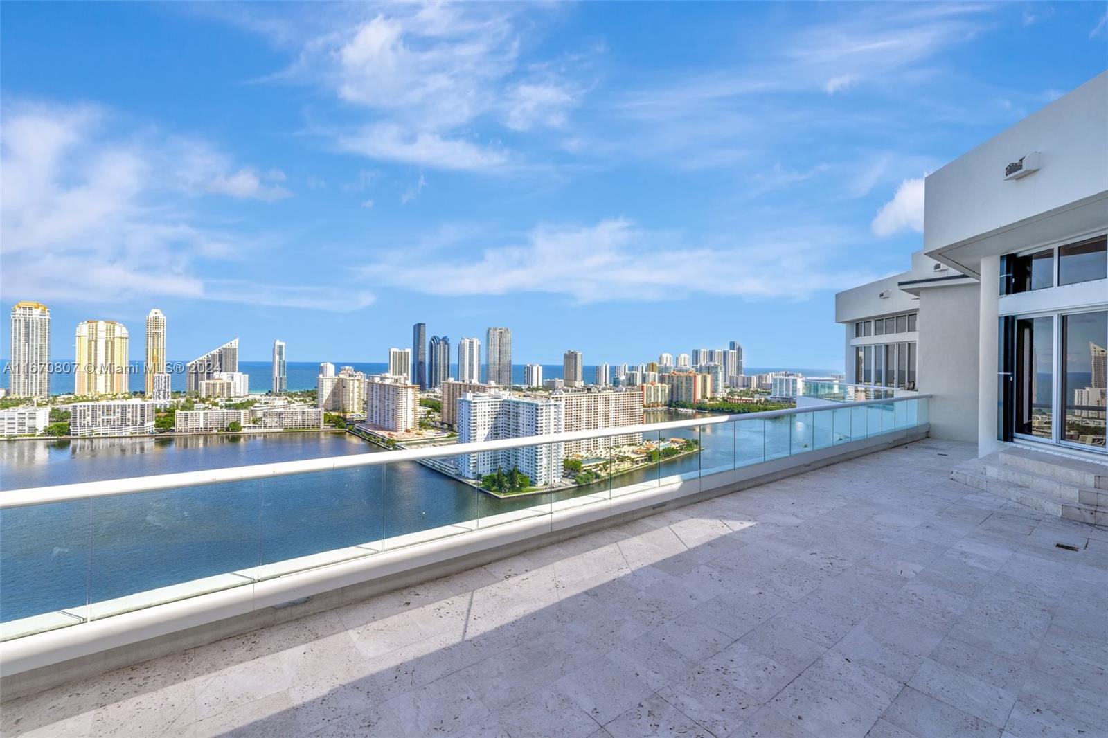 2600 ISL BLVD WILLIAMS IS - Residential