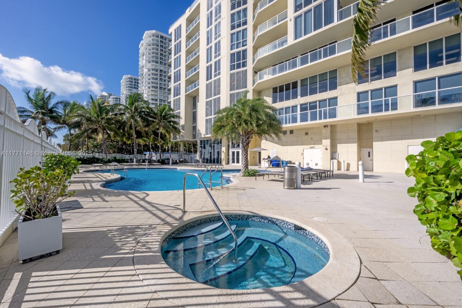 LA PERLA CONDO - Residential Lease