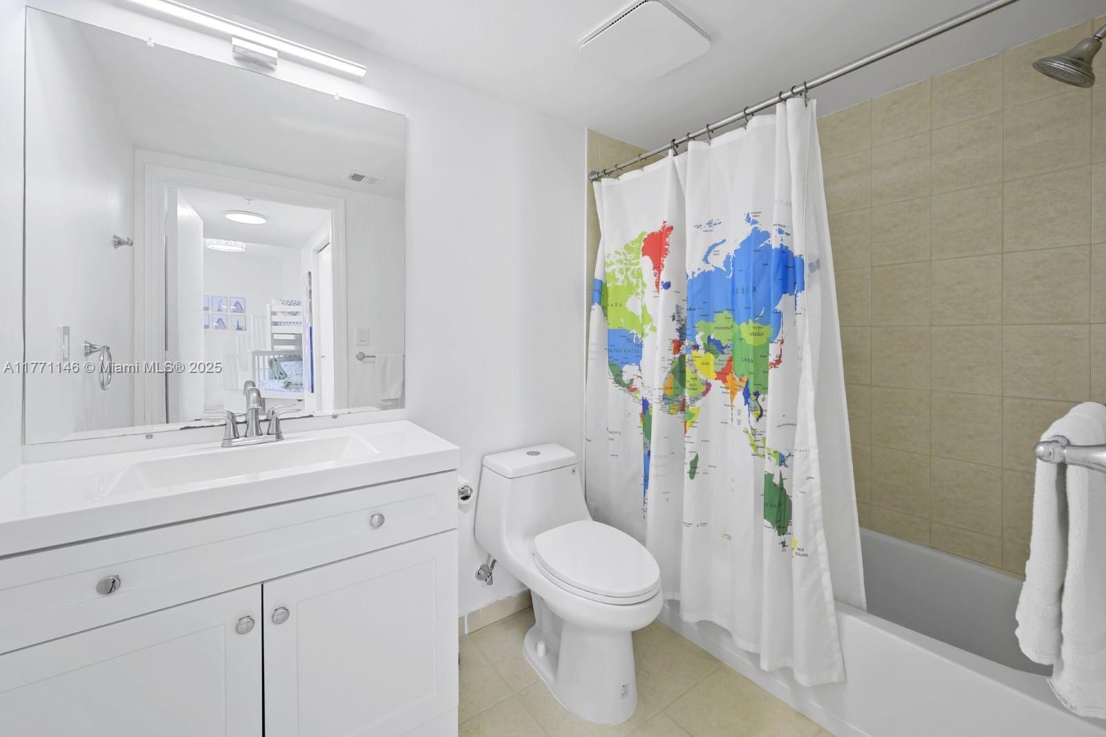 LA PERLA CONDO - Residential Lease