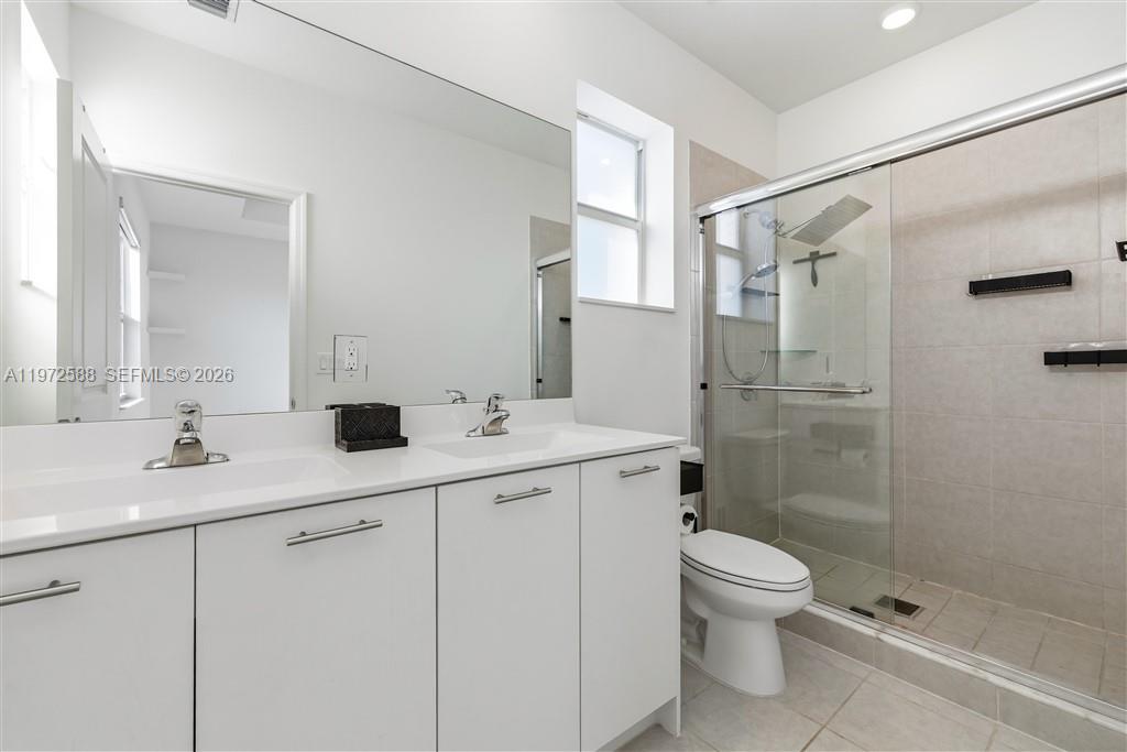 GOLF PARK SEC 1 - Residential