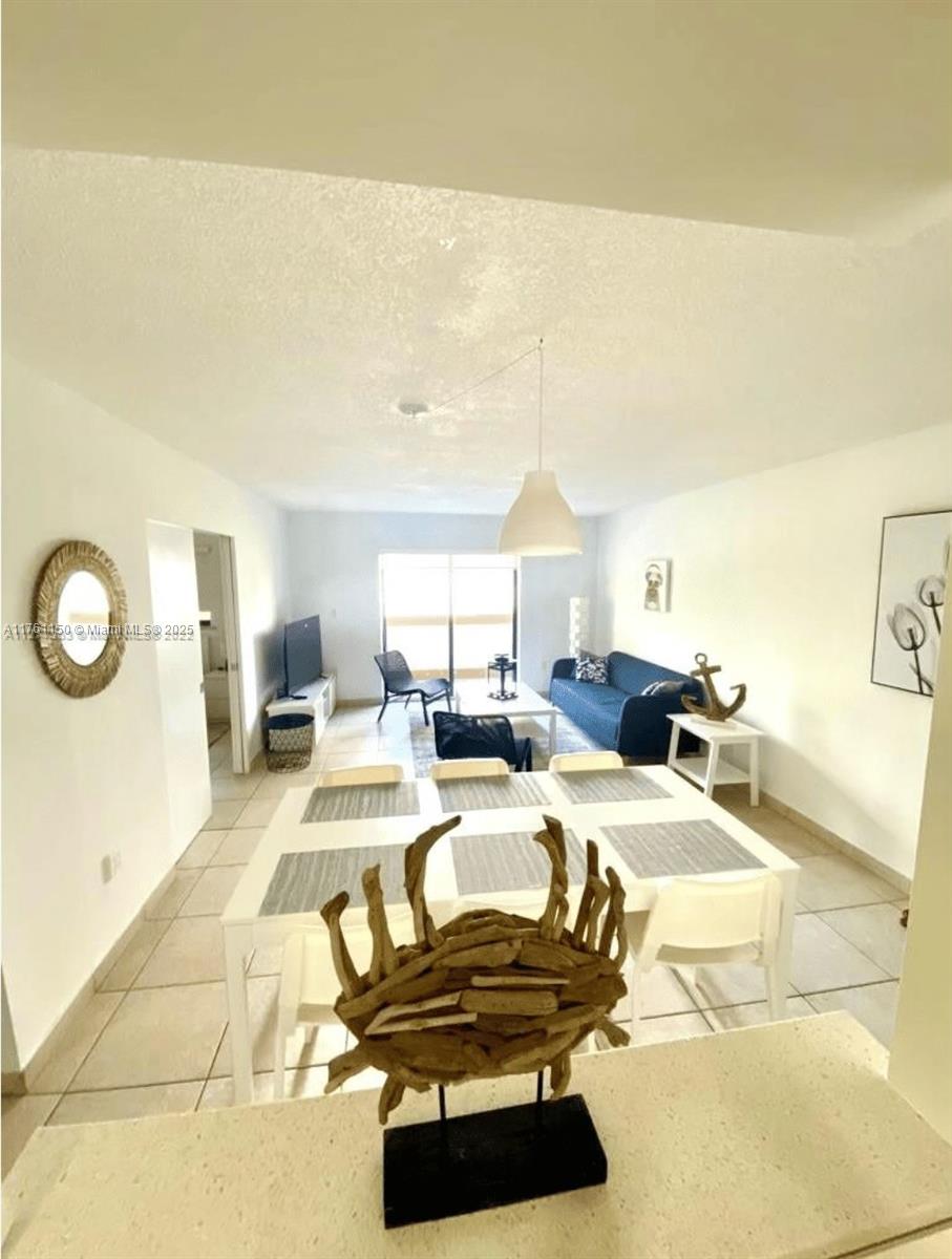 Rental Property at 1250 Lincoln Rd 401, Miami Beach, Miami-Dade County, Florida - Bedrooms: 2 
Bathrooms: 2  - $3,800 MO.