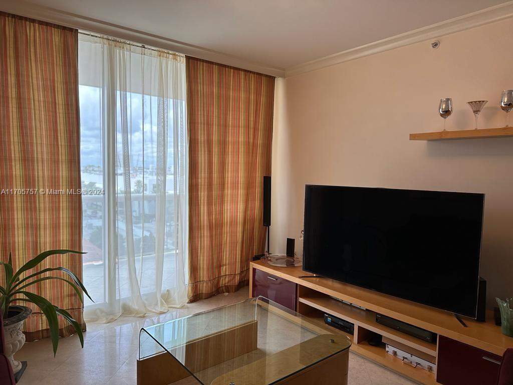 SOLIMAR CONDO - Residential