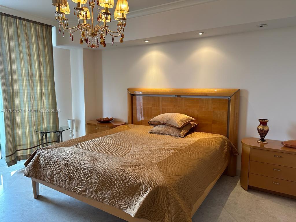 SOLIMAR CONDO - Residential