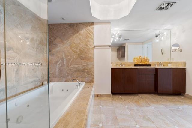 SOLIMAR CONDO - Residential