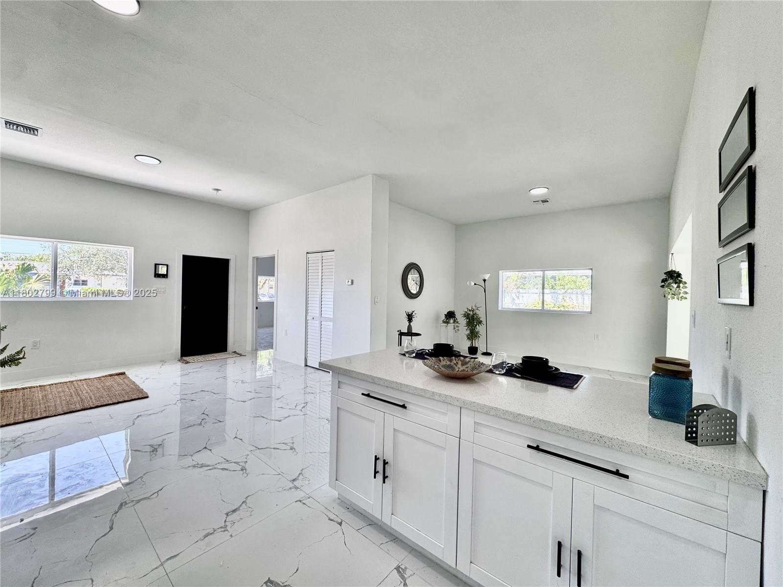 25 NW 193rd St