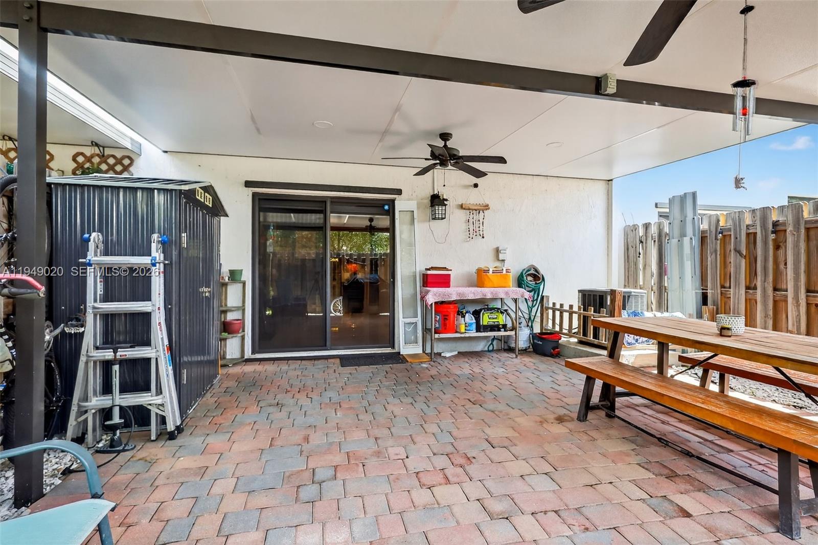 COCO PALM ESTATES - Residential